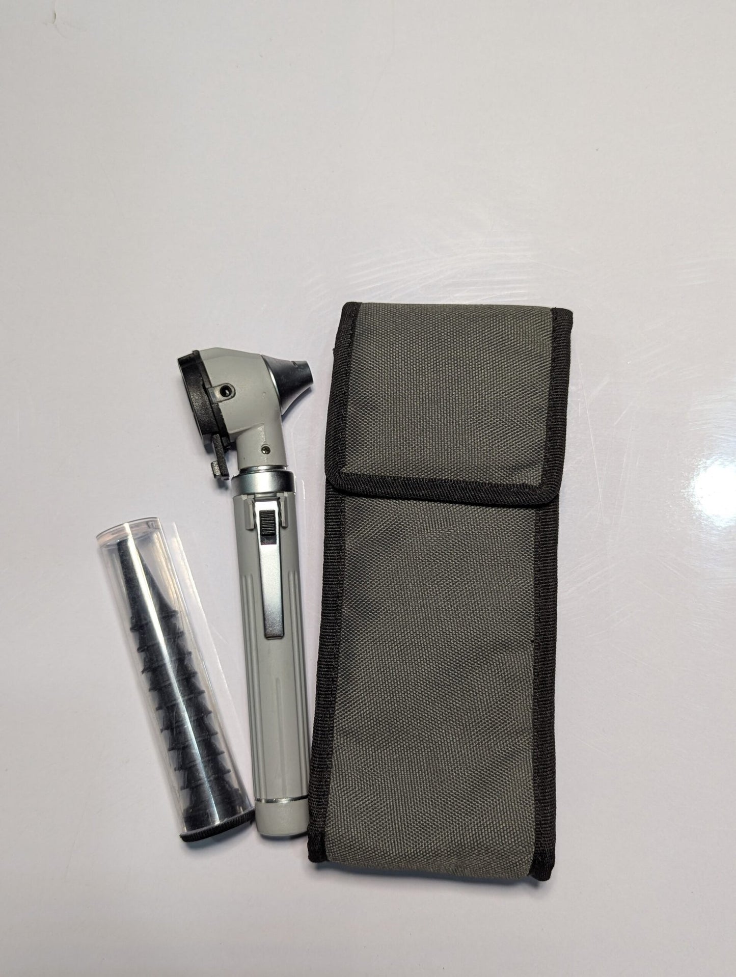 OTOSCOPE ENT OPTICAL FIBRE LED - Thedoctors.shop