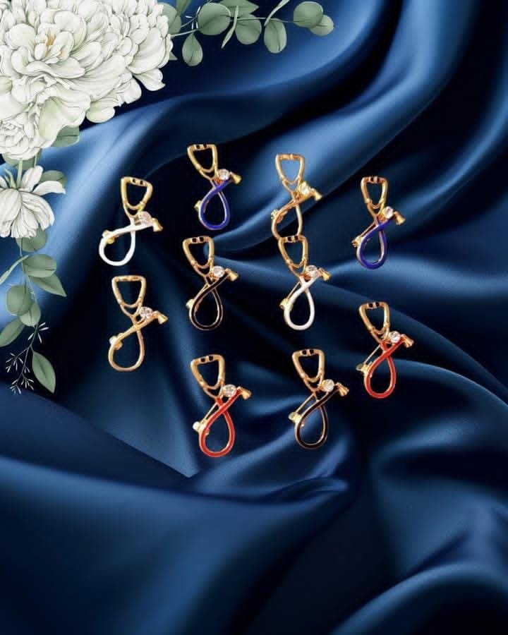 Elegant stethoscope pin brooch for doctors, nurses, and medical students in Pakistan – The Doctors Shop