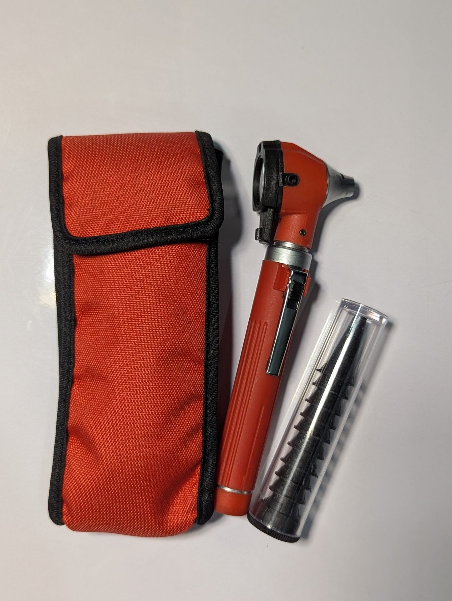 OTOSCOPE ENT OPTICAL FIBRE LED - Thedoctors.shop
