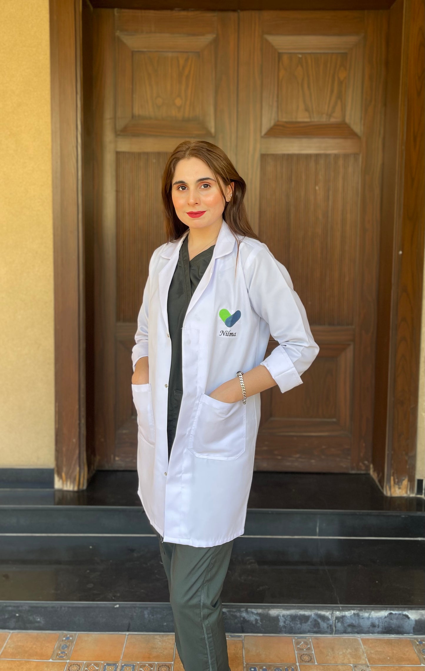 Signature Series Labcoat - The Doctors Shop