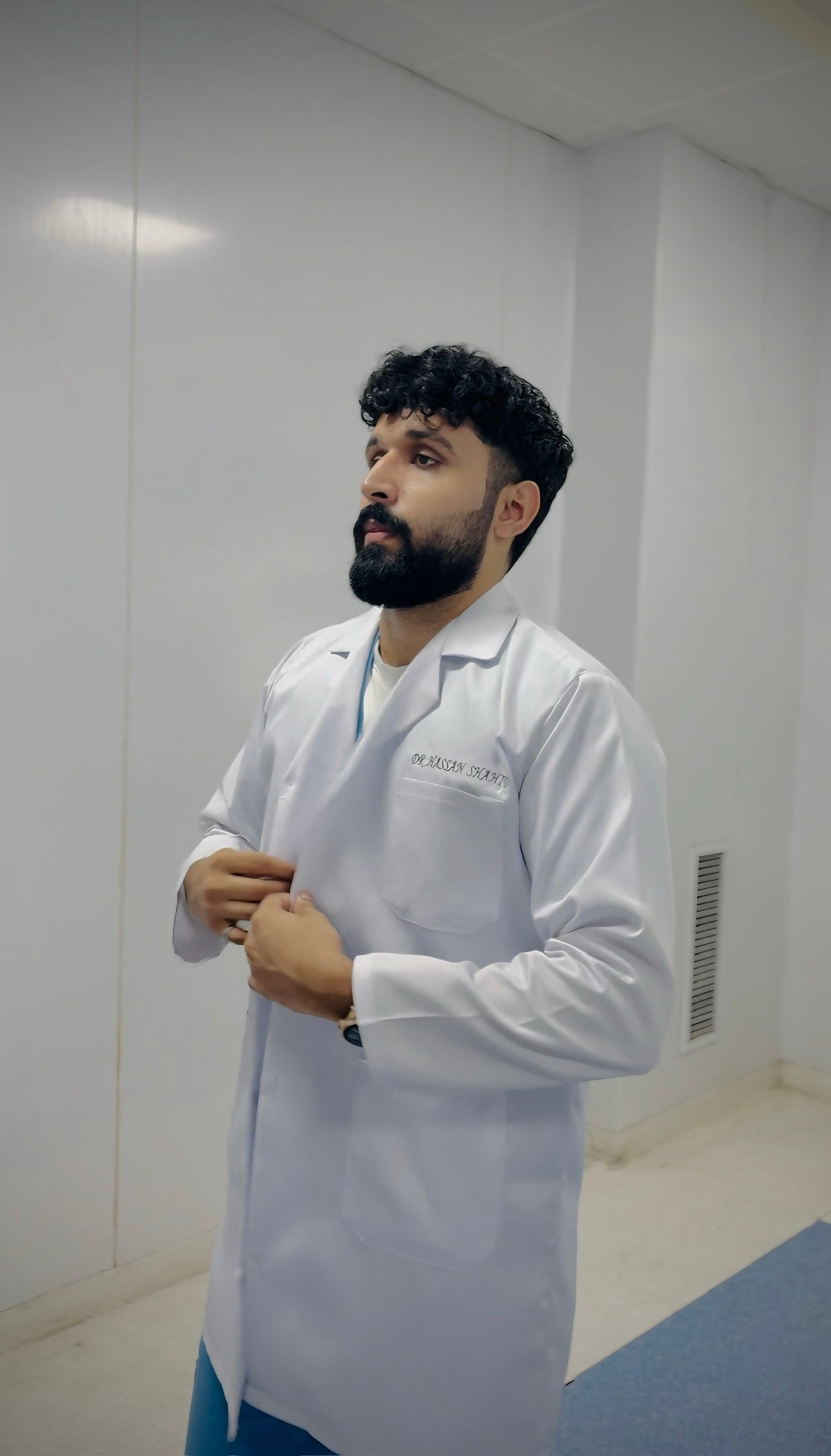 Male Wrinkle Free Lab Coat