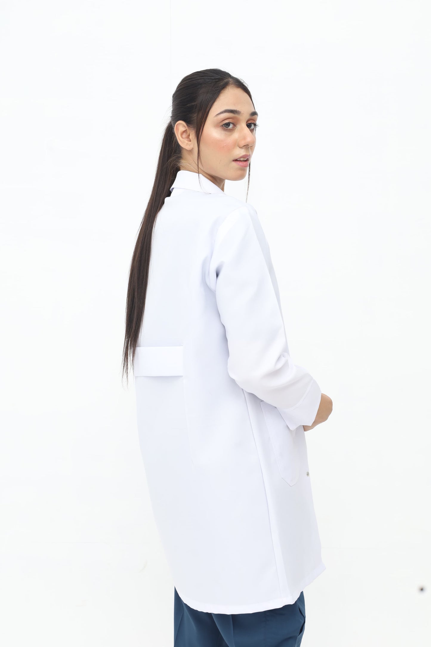 Signature Series Labcoat - The Doctors Shop