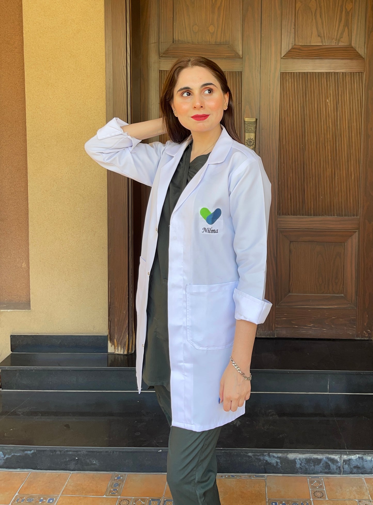 Signature Series Labcoat - The Doctors Shop