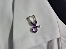 Stethoscope Pin Brooch for Doctors in Pakistan – The Doctors Shop