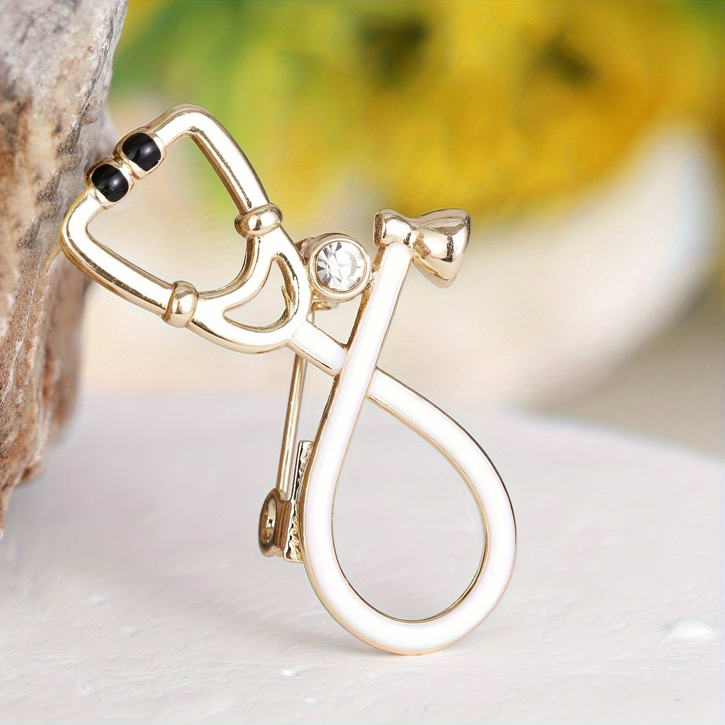 Elegant stethoscope pin brooch for doctors, nurses, and medical students in Pakistan – The Doctors Shop